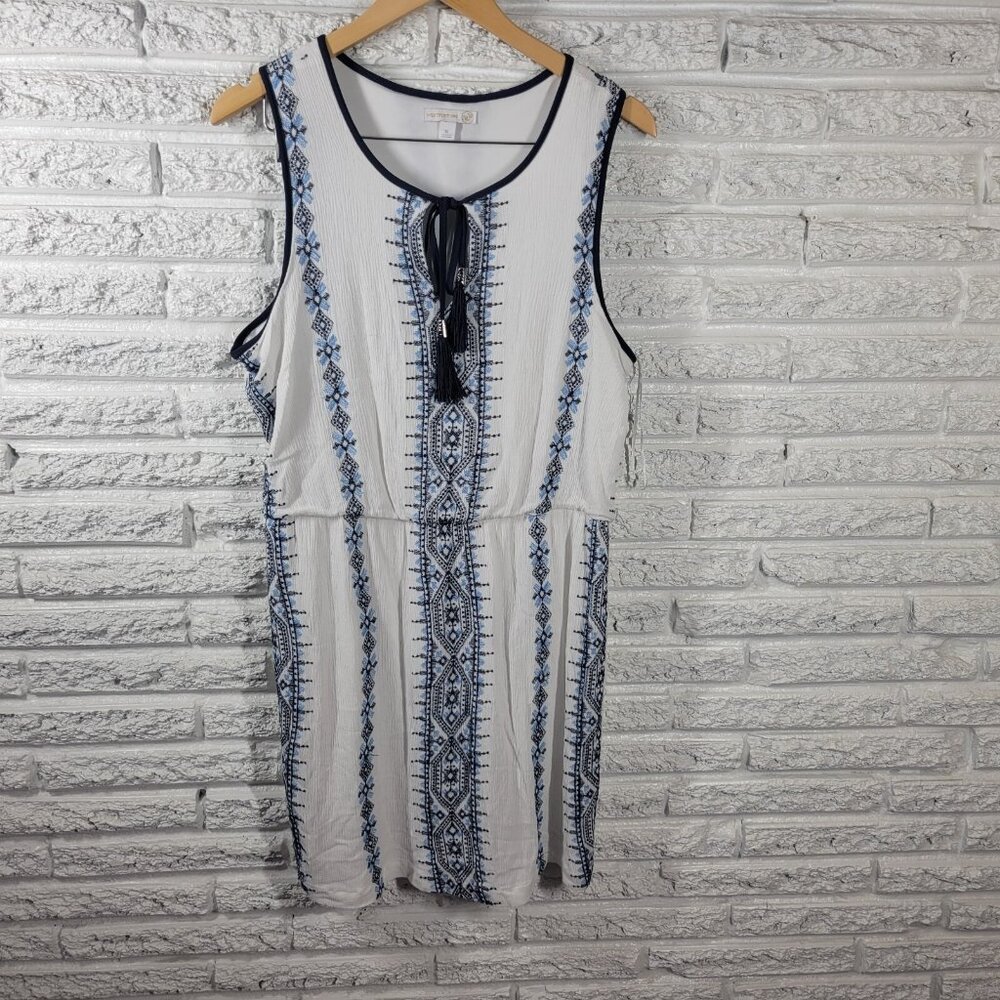Westport Women XL Dress Blue Geometric Embroidered Rayon Mini Sheath GEO16XE